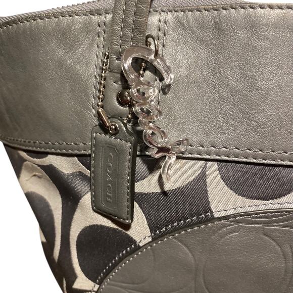 Authentic COACH Signature C Tote LAURA Cream/White F18335 Large Bag - Picture 8 of 10